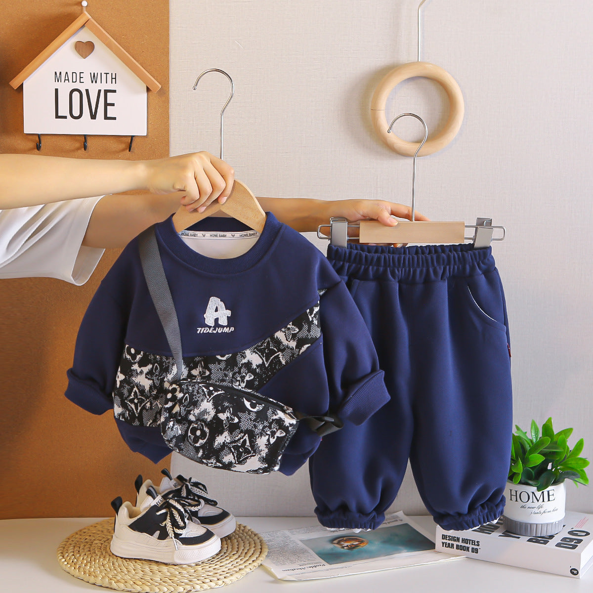 Boys Print Sweatshirt Set